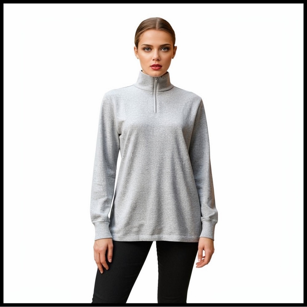 Lillie Ruben Vintage Women’s Long-Sleeve Zip-Collar Top. Metallic Silver. Small